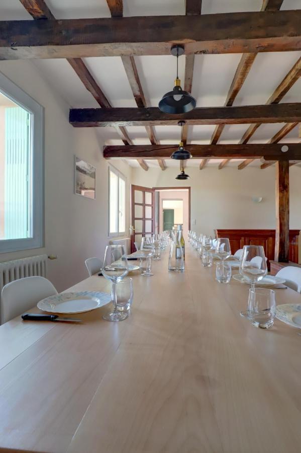 Gite La Grappe Occitane - 14 Personnes - Piscine Privee Ambres المظهر الخارجي الصورة